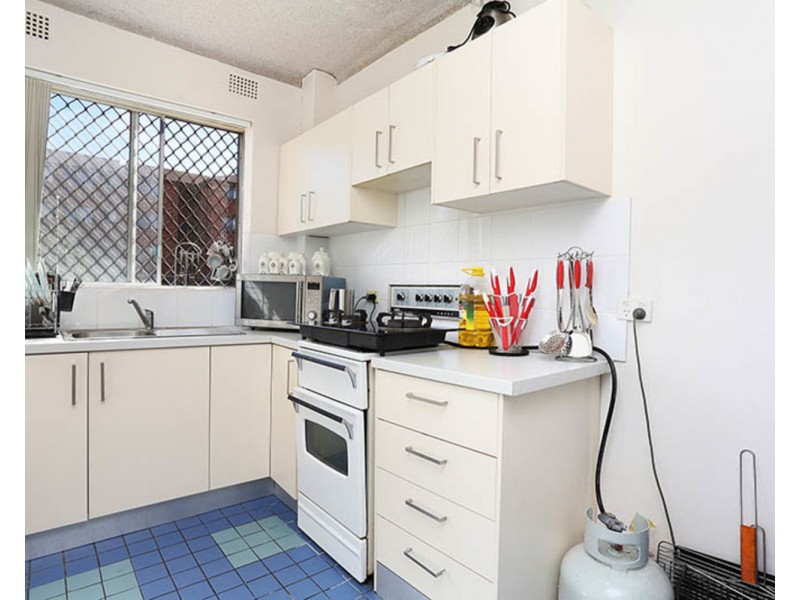 6/192 Sandal Crescent, Carramar NSW 2163