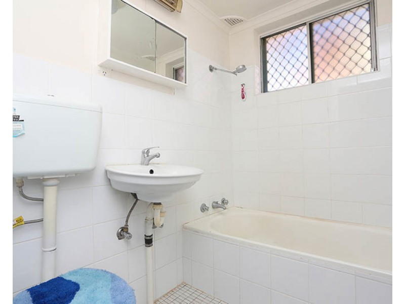 6/192 Sandal Crescent, Carramar NSW 2163