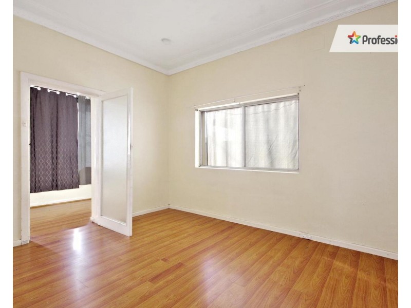 432 The Horsley Drive, Fairfield NSW 2165