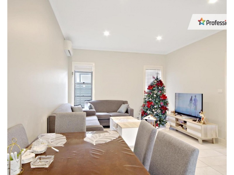 8 Wray Street, Fairfield Heights NSW 2165