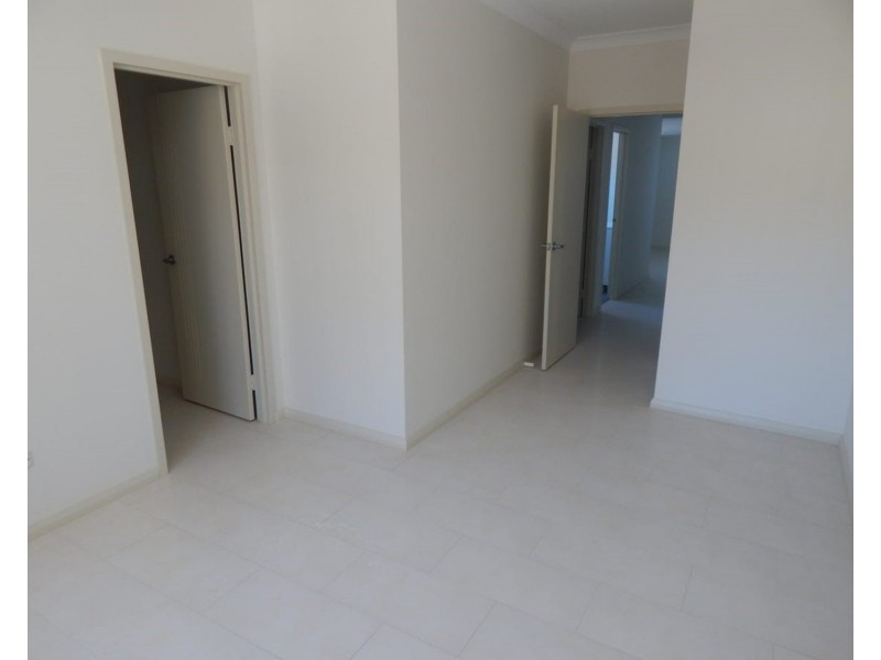 8/66 Nelson Street, Fairfield NSW 2165