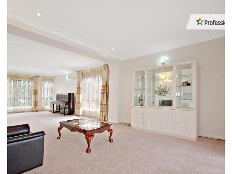 5 Linda Street, Fairfield Heights NSW 2165