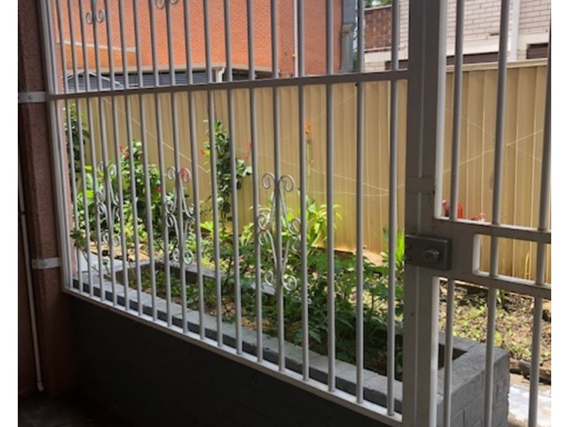 4/17 Lawson Street, Fairfield NSW 2165