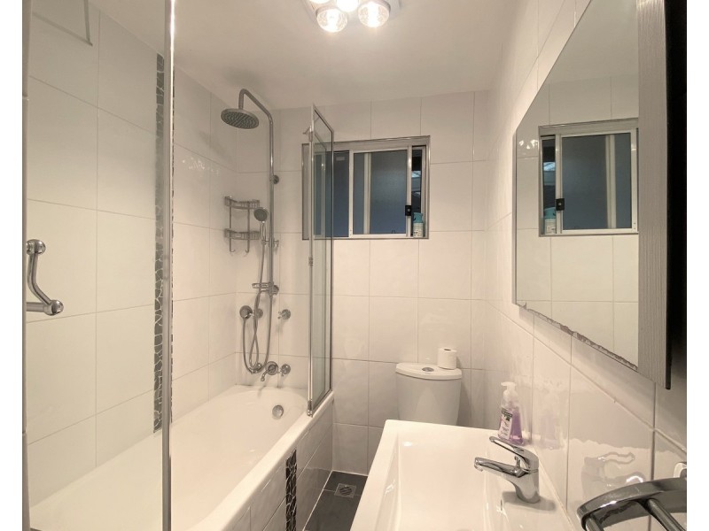 83 Chifley Street, Smithfield NSW 2164