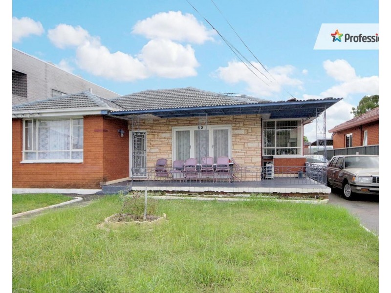 82 Neville Street, Smithfield NSW 2164