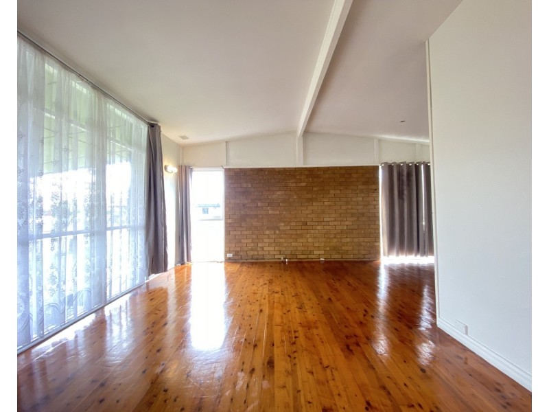 57 Kalora Avenue, Fairfield West NSW 2165