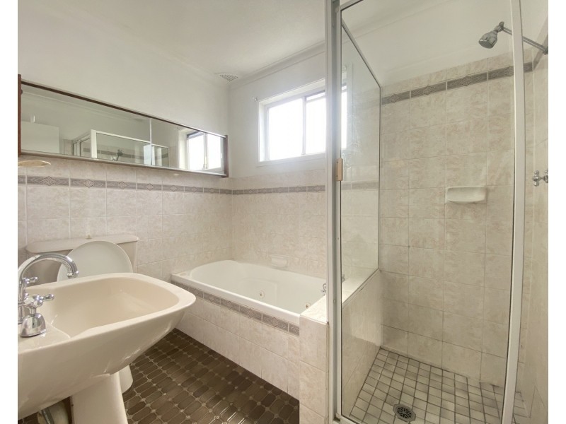 57 Kalora Avenue, Fairfield West NSW 2165