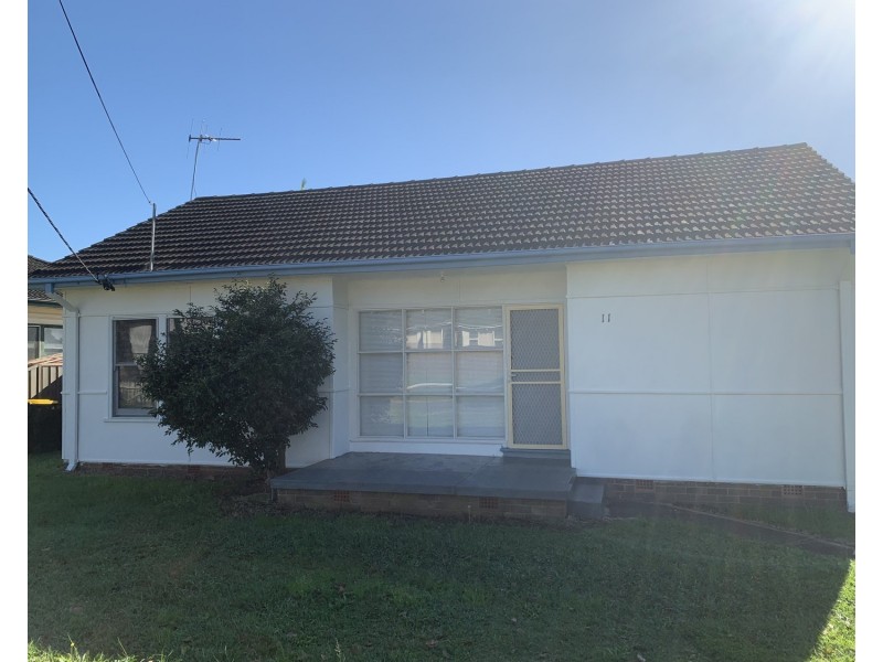 11 Cutler Avenue, St Marys NSW 2760