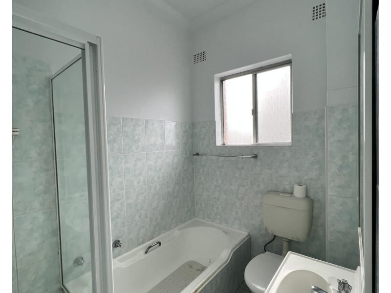 6/18 York Street, Fairfield NSW 2165