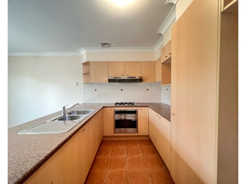 32 Peppercorn Avenue, Fairfield East NSW 2165