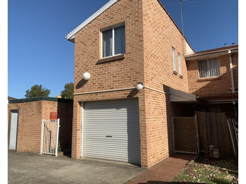 1/56 Harris Street, Fairfield NSW 2165