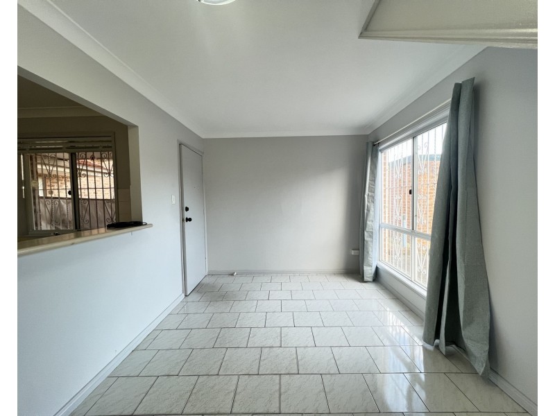 1/56 Harris Street, Fairfield NSW 2165