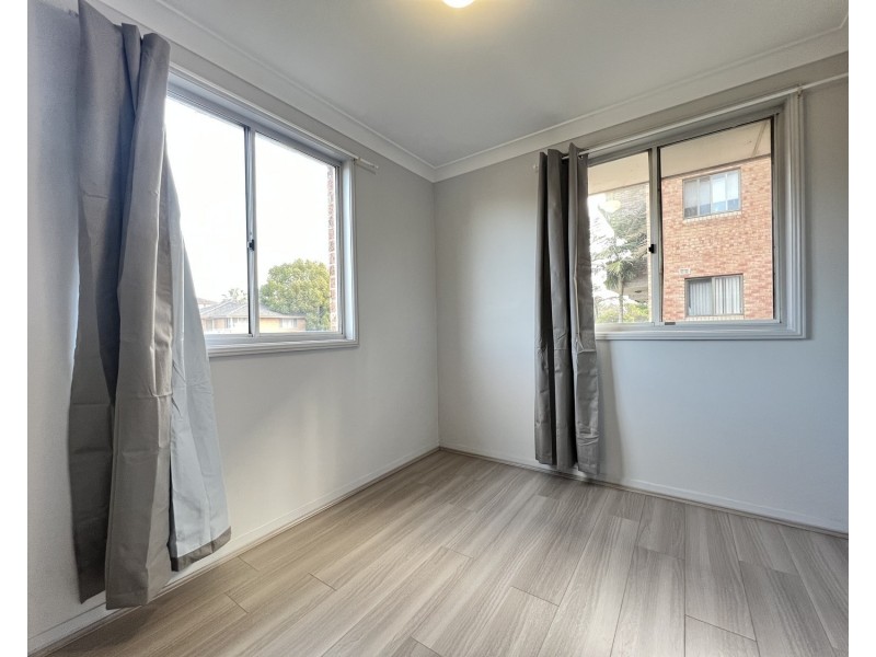 1/56 Harris Street, Fairfield NSW 2165