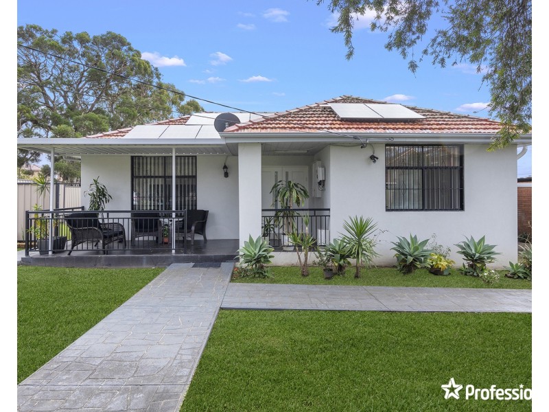 2 Nurragi Street, Villawood NSW 2163