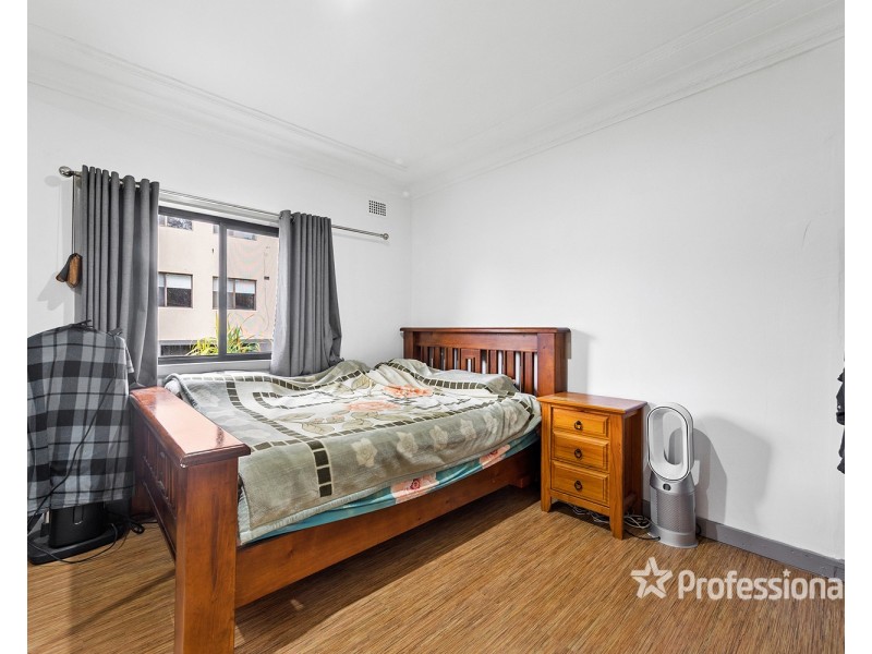 4 Ruby Street, Carramar NSW 2163