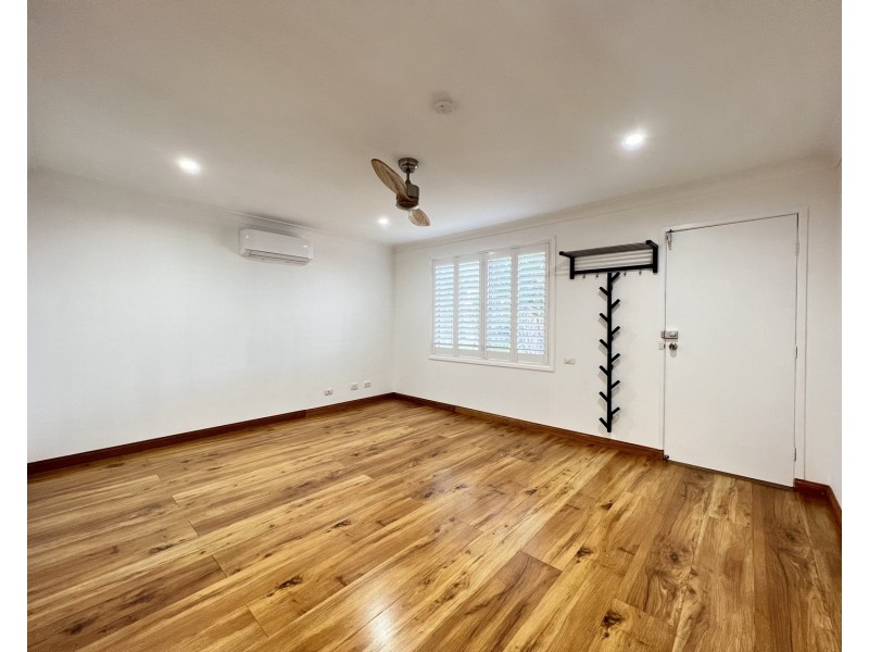 18 Murrumbidgee Street, Bossley Park NSW 2176