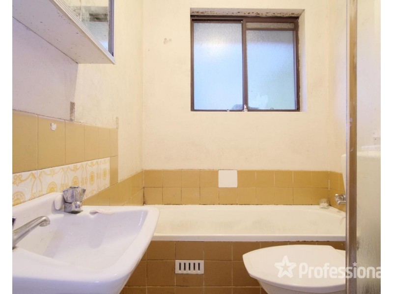 9/9-11 Wilde Street, Carramar NSW 2163