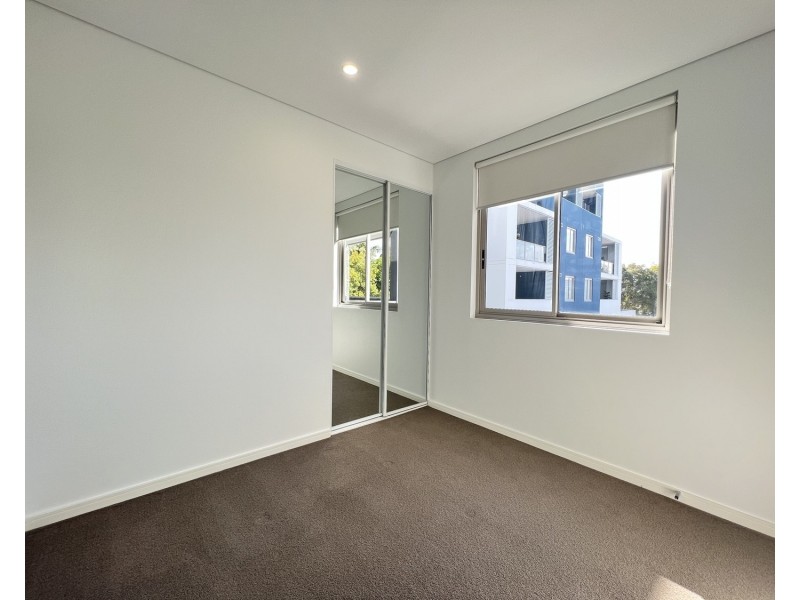 15/23 Paton Street, Merrylands West NSW 2160