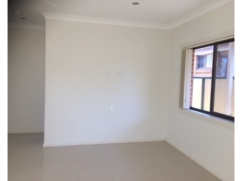 17a Ryder Road, Greenfield Park NSW 2176