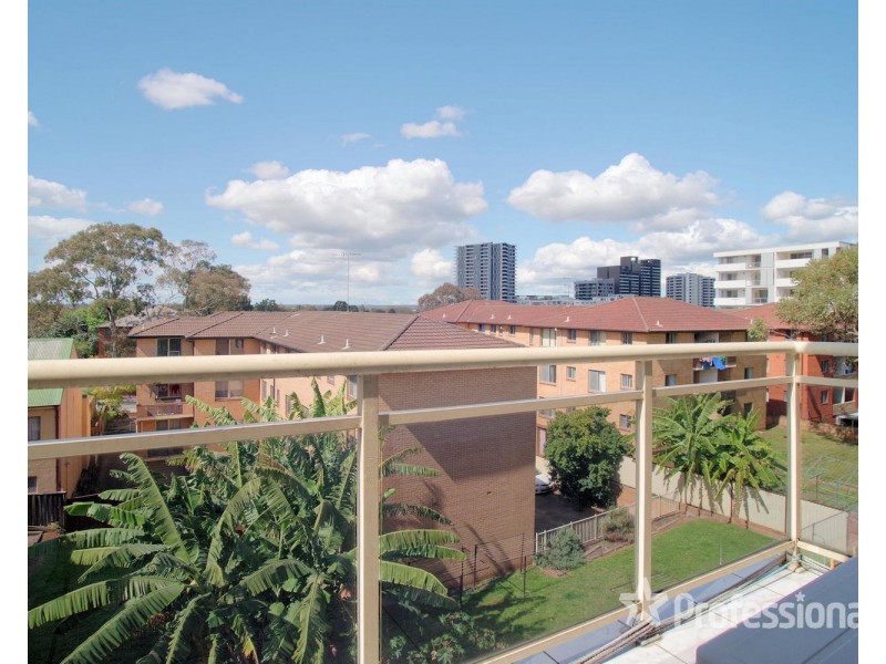 21/22-26 Nagle Street, Liverpool NSW 2170