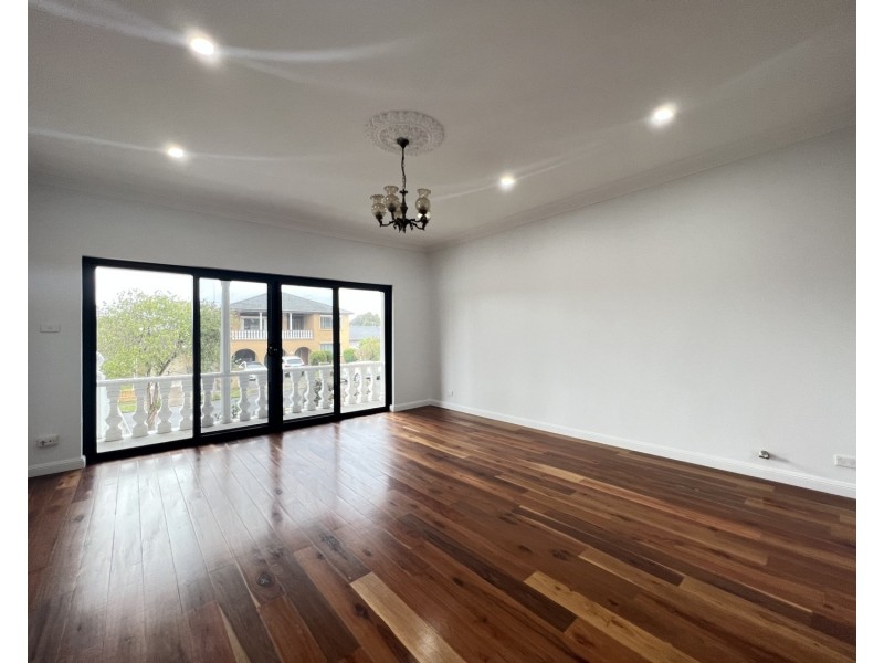 9 O’Meally Street, Prairiewood NSW 2176