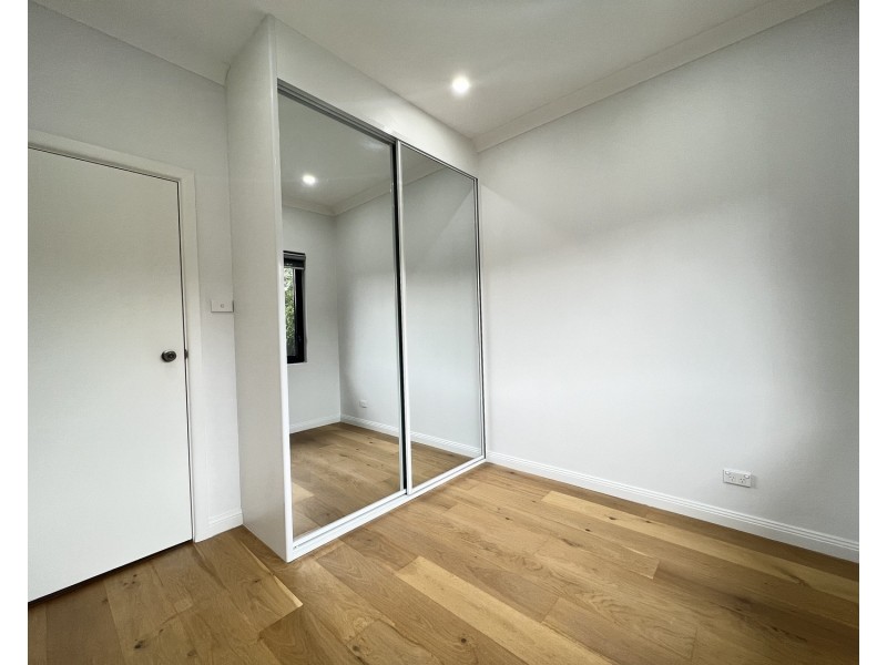 9 O’Meally Street, Prairiewood NSW 2176