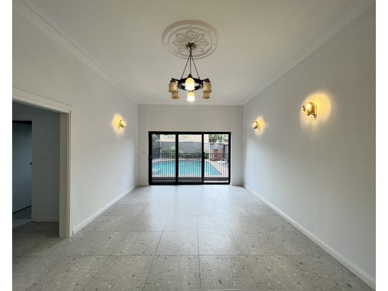 9 O’Meally Street, Prairiewood NSW 2176