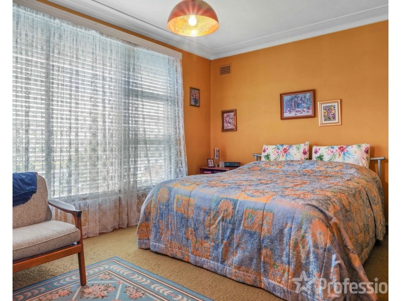 5 Solo Crescent, Fairfield NSW 2165