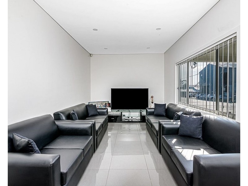 58 Market Street, Smithfield NSW 2164