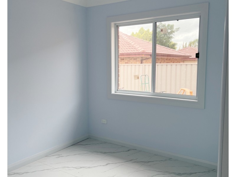 2/46 Eton Street, Smithfield NSW 2164