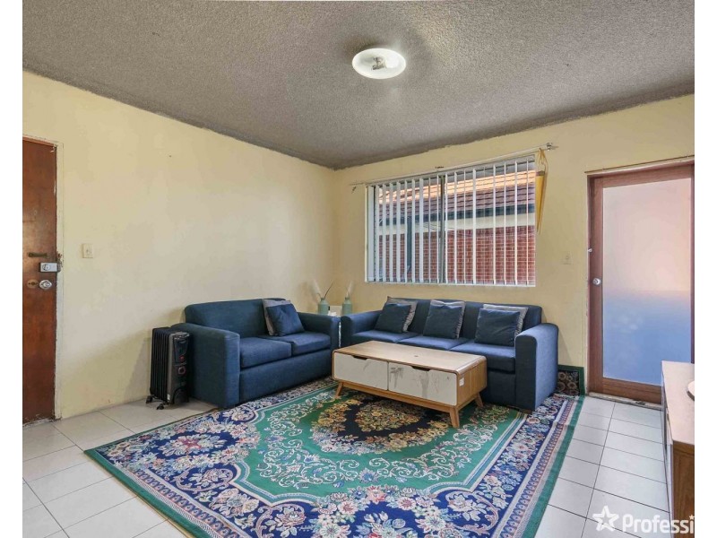 1/70 Hamilton Road, Fairfield NSW 2165