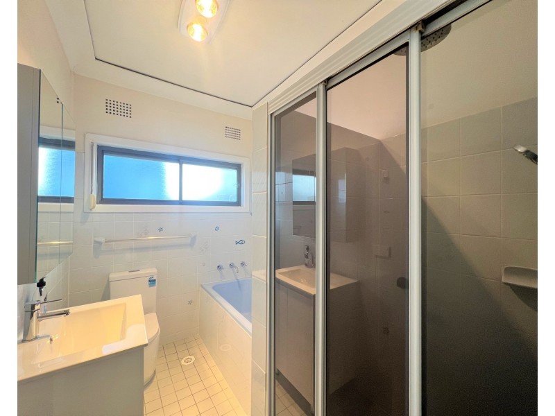 6 Lombard Street, Fairfield NSW 2165