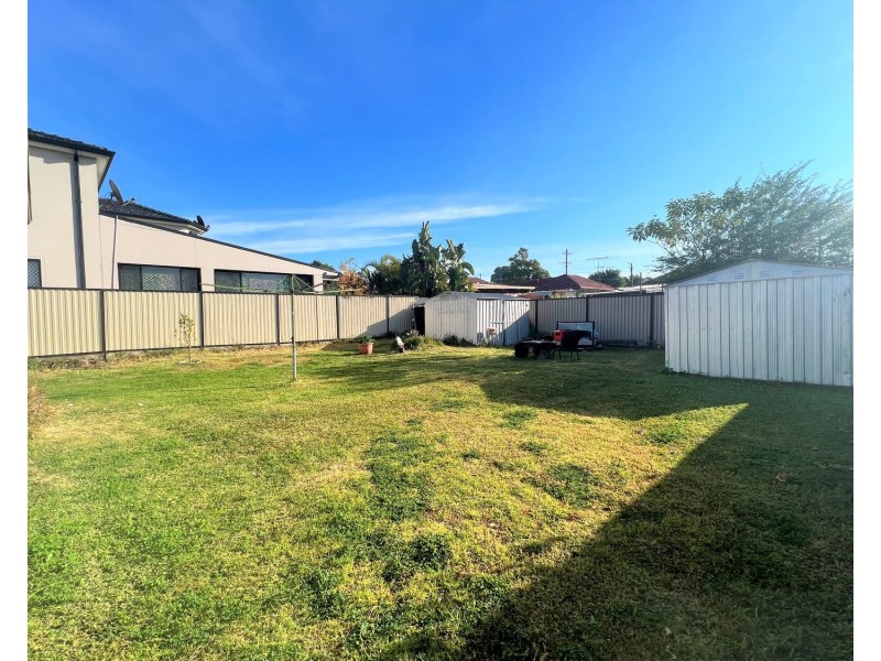 6 Lombard Street, Fairfield NSW 2165