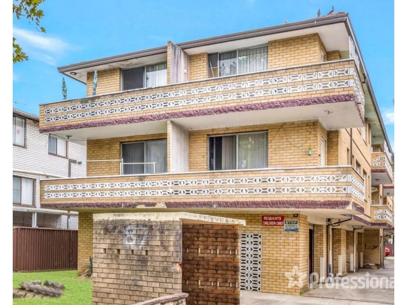 6/87 Smart Street, Fairfield NSW 2165