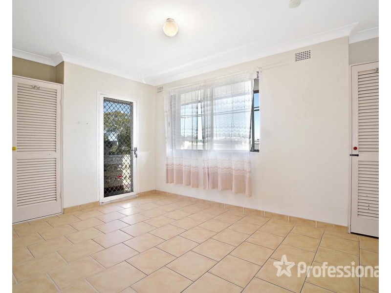 6/87 Smart Street, Fairfield NSW 2165