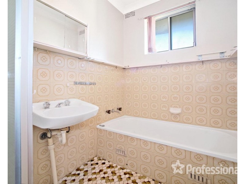 6/87 Smart Street, Fairfield NSW 2165