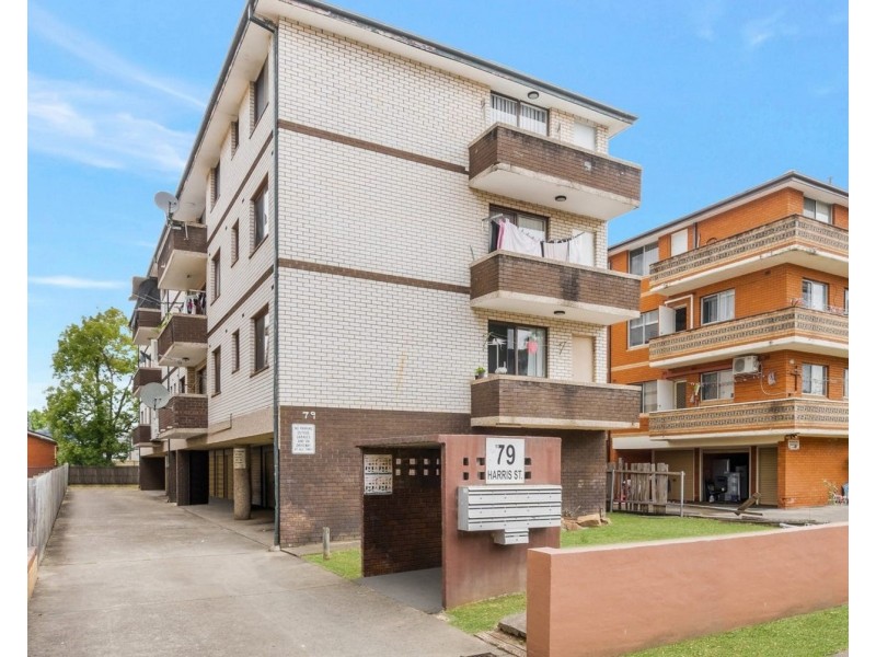 7/79 Harris Street, Fairfield NSW 2165