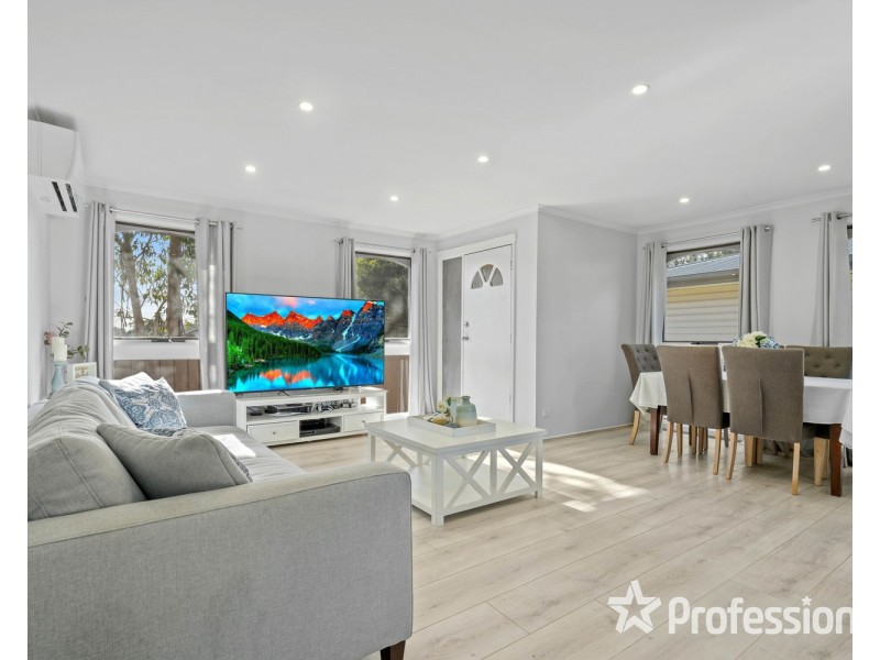 9 Cecil Place, Greenfield Park NSW 2176