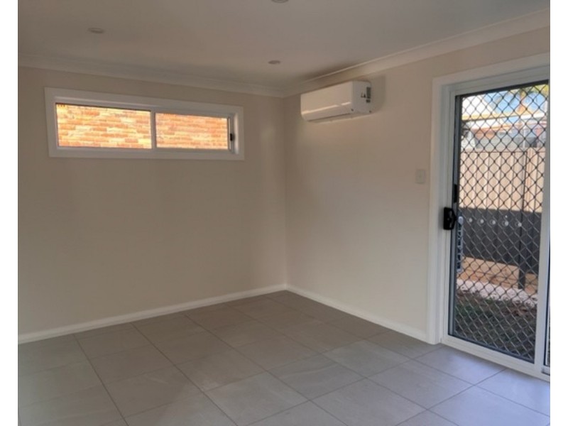 35A Maud Street, Fairfield West NSW 2165