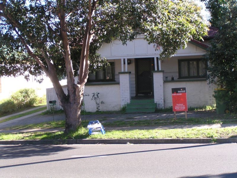 53 Sackville Street, Fairfield NSW 2165