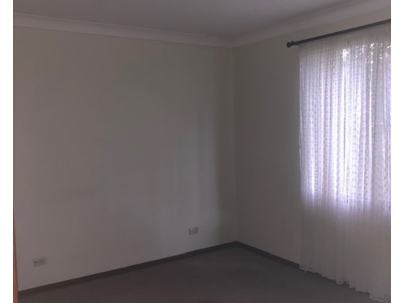 22 Jasnar Street, Greenfield Park NSW 2176