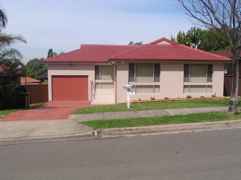 6 Maugham Crescent, Wetherill Park NSW 2164