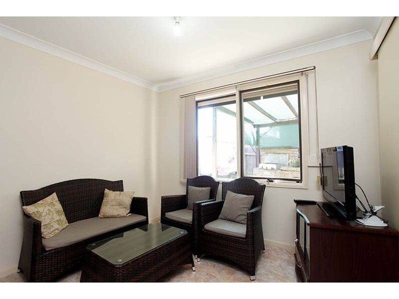 Greenfield Park NSW 2176