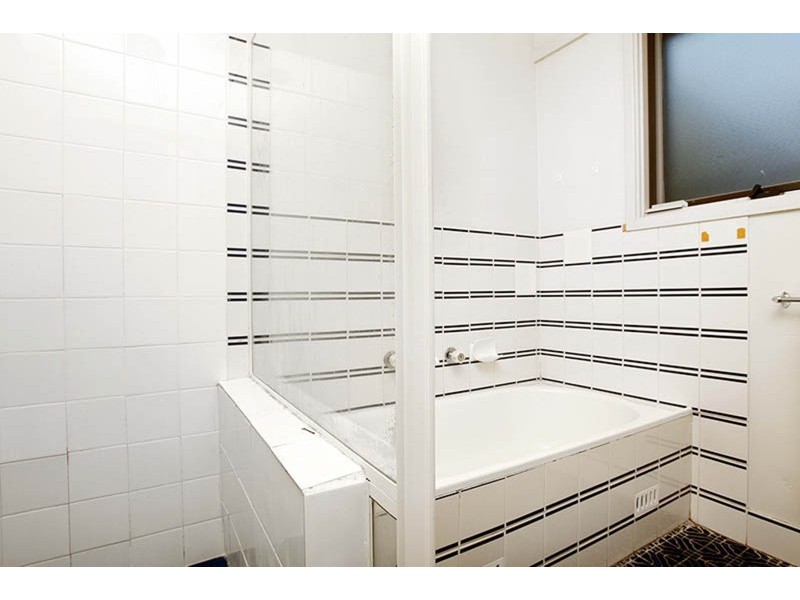 Greenfield Park NSW 2176