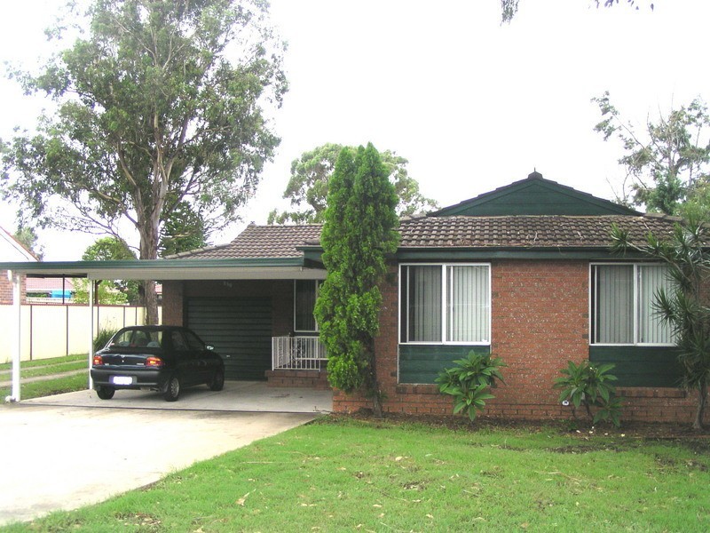 Greenfield Park NSW 2176