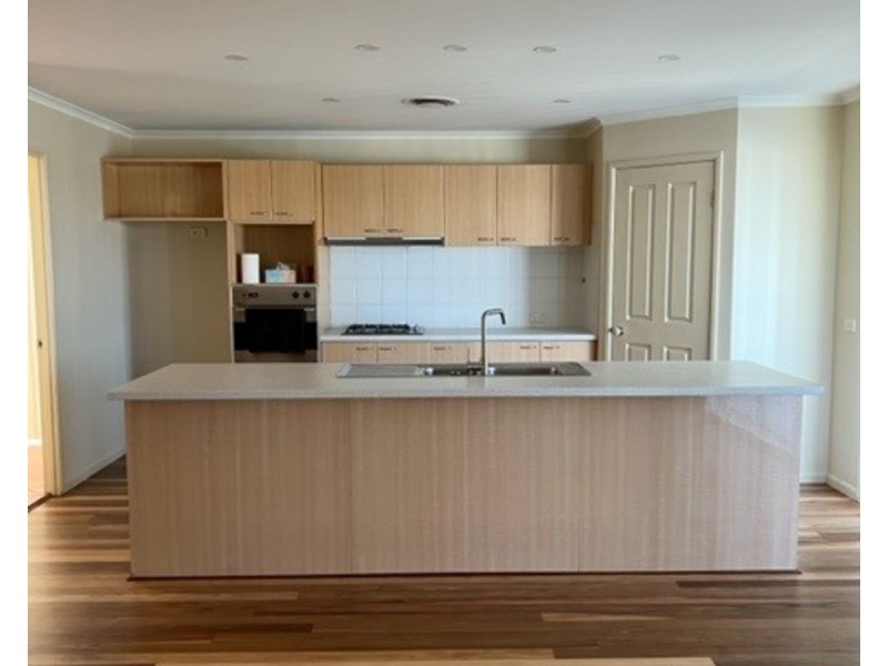 15 Davina Crescent, Cecil Hills NSW 2171