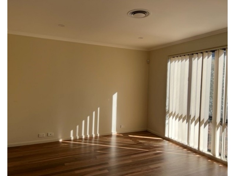 15 Davina Crescent, Cecil Hills NSW 2171