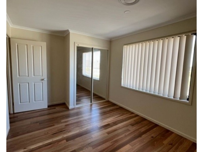 15 Davina Crescent, Cecil Hills NSW 2171