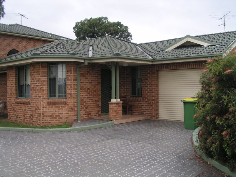 2/50 Camden Street, Fairfield NSW 2165