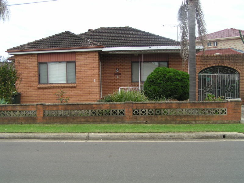 Fairfield NSW 2165